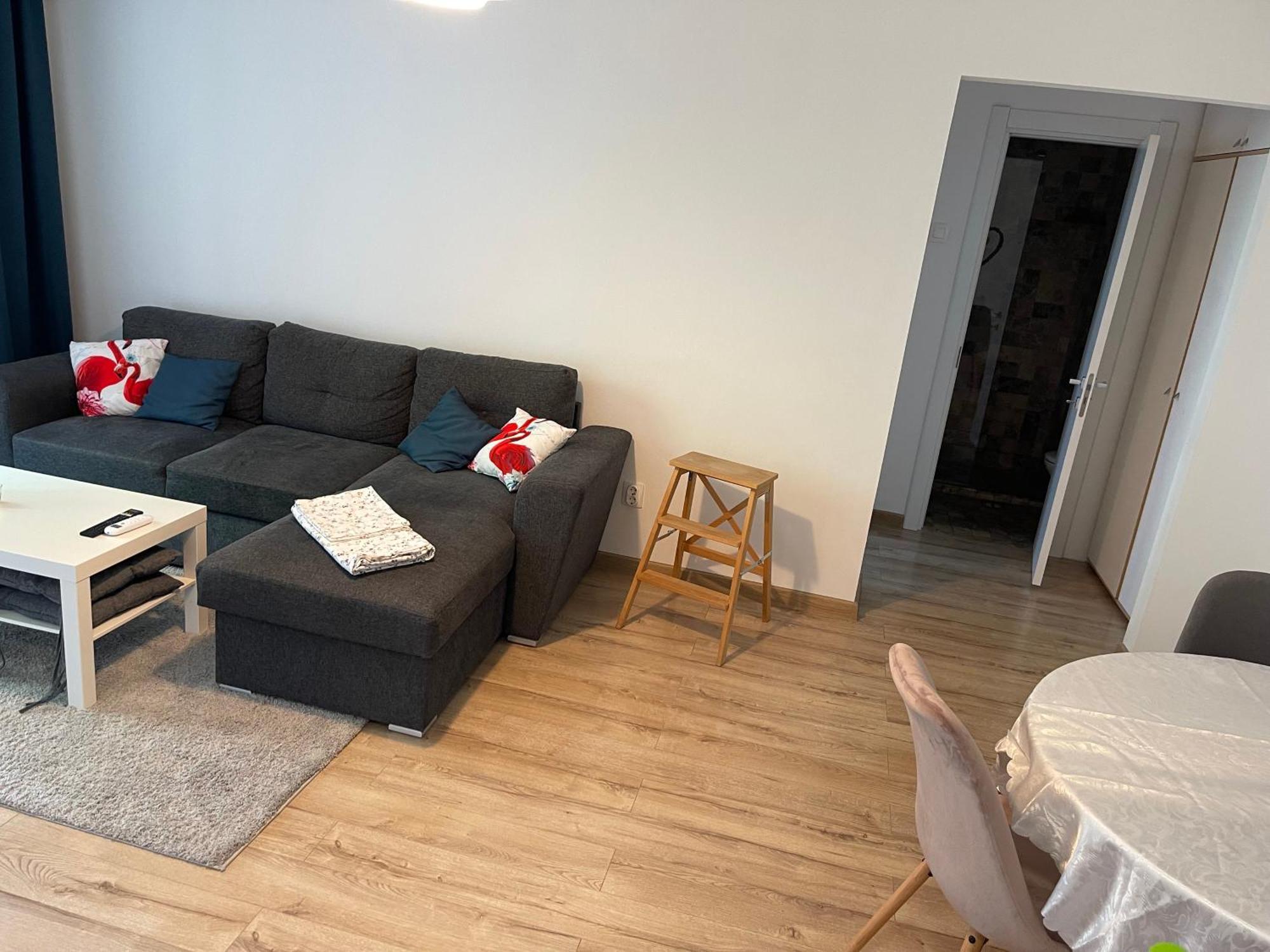 Cellini Apartment บูคาเรสต์ ภายนอก รูปภาพ