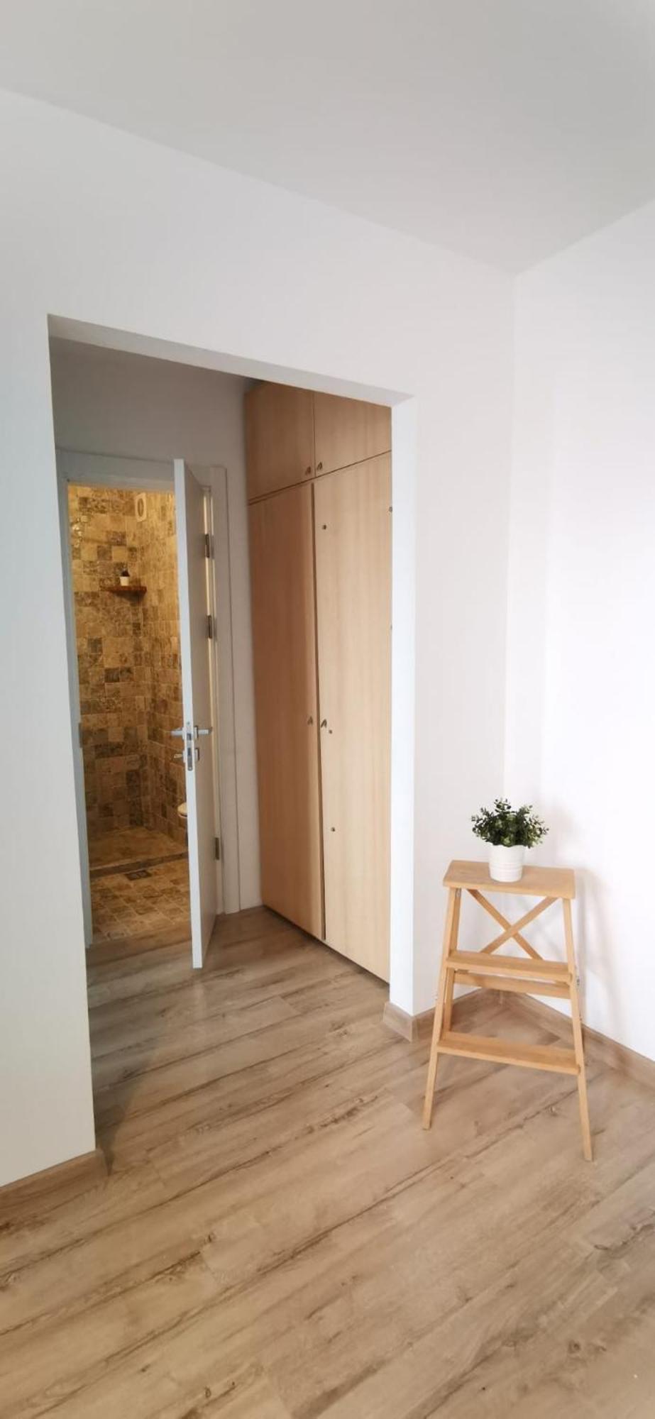 Cellini Apartment บูคาเรสต์ ภายนอก รูปภาพ