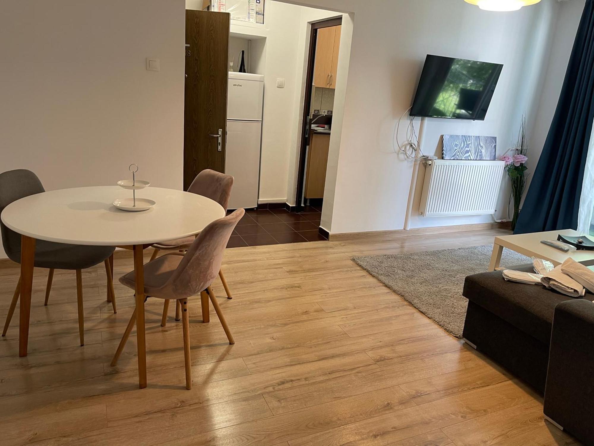 Cellini Apartment บูคาเรสต์ ภายนอก รูปภาพ